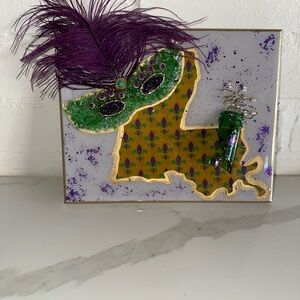 Mardi Gras Louisiana Themed Decorative Plaque with Mask and Feather